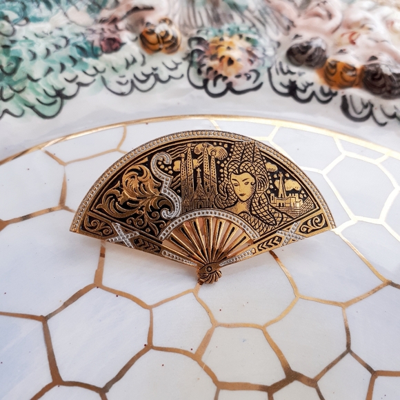 Vintage handmade Spanish damascene pin brooch - Picture 2 of 10